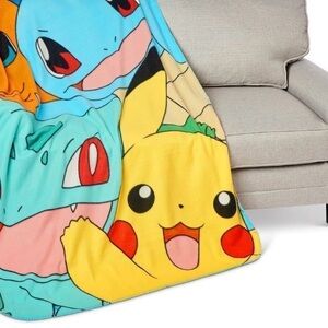 Pokémon Pikachu & Friends‎ Throw Fleece Blanket 46" x 60" Northwest Bulbasaur